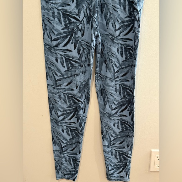 New Agnes&Dora s/M (4-12) Blue Tropical Leaf Print Soft&Stretchy Leggings 758 - Picture 3 of 10